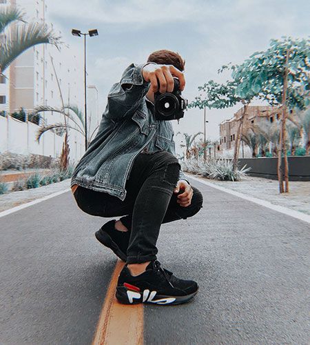 Shed a light on delicious dishes with ceiling lamps